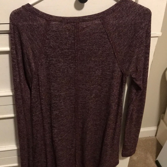 HOLLISTER long sleeve tee - Picture 3 of 3